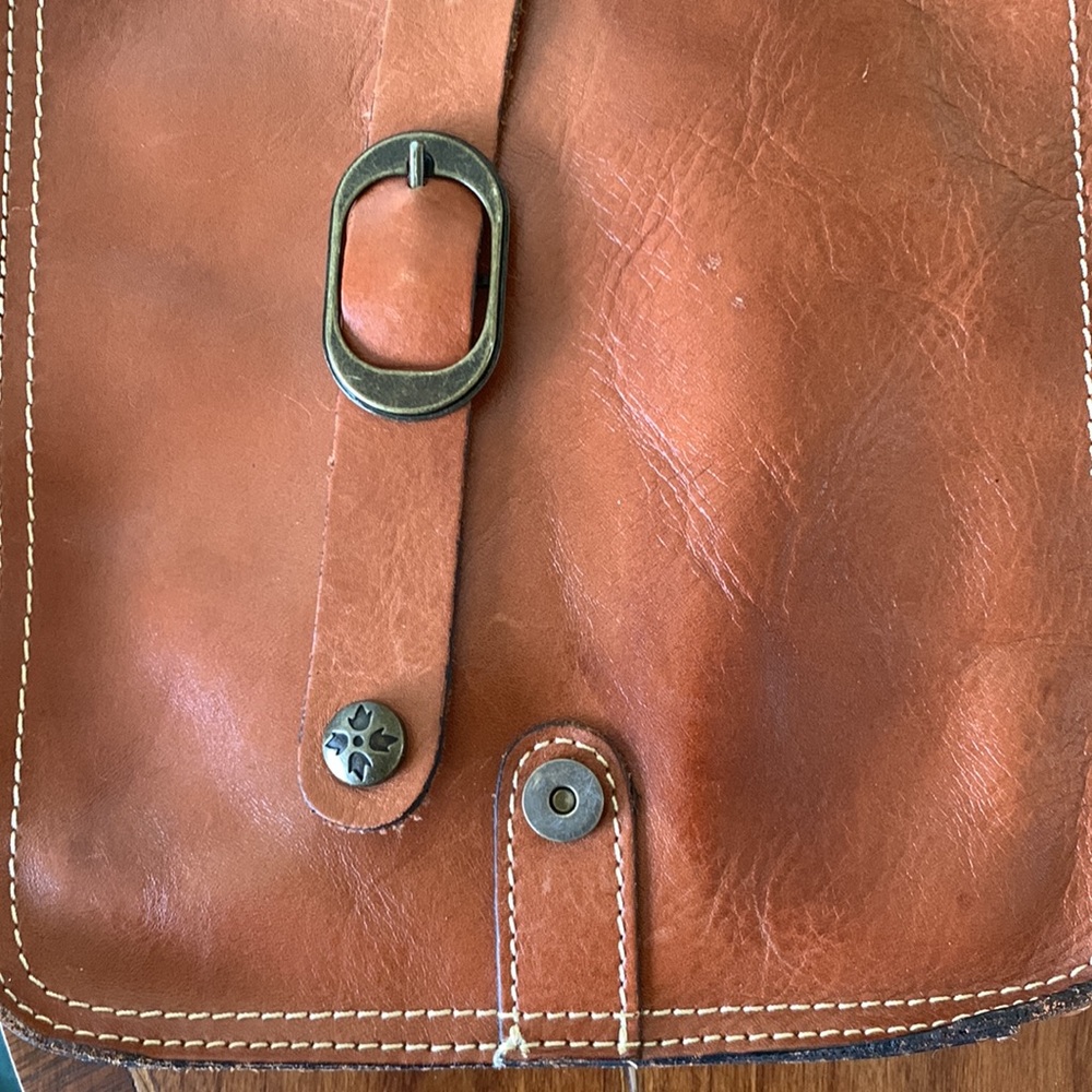 Patricia Nash Crossbody - Picture 8 of 11